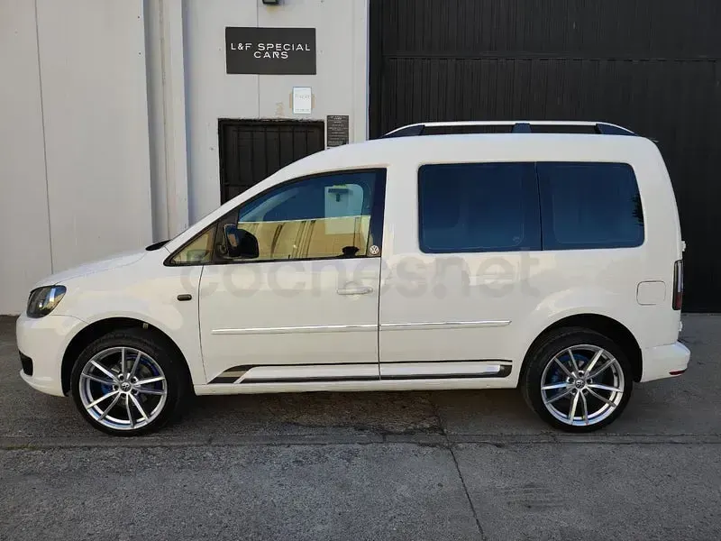 Usado VW Caddy 75 CV (55 kW) 2012 Blanco Monovolumen