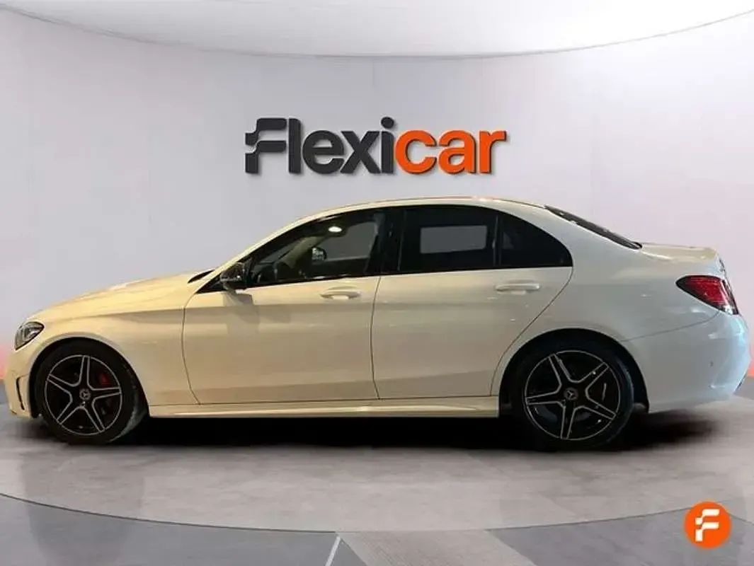 Usado Mercedes C220 194 CV (142 kW) 2018 Blanco Berlina