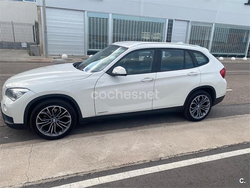 Używany BMW X1 Sport Line 143 KM (105 kW) 2013 Biały SUV