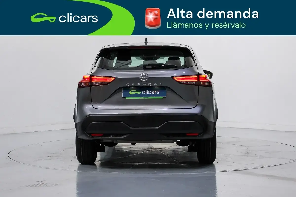 Usado Nissan Qashqai Acenta 190 CV (139 kW) 2024 Gris SUV