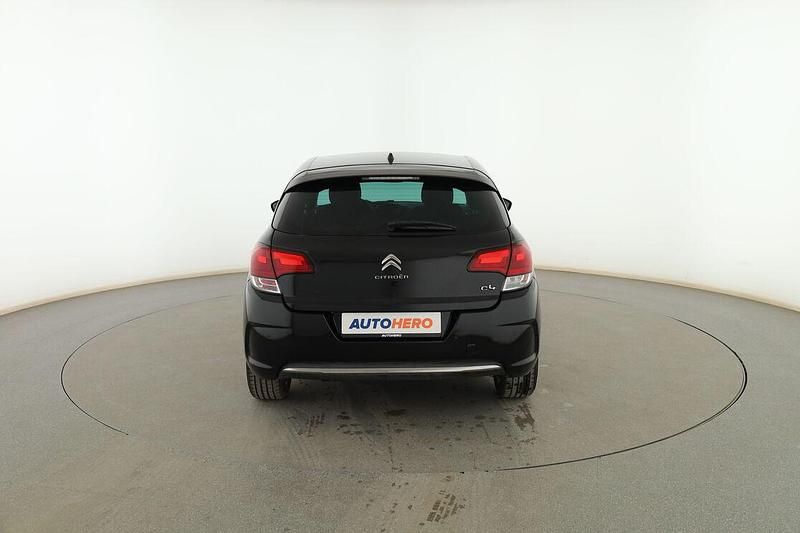 Usado Citroën C4 Feel 110 CV (80 kW) 2017 Negro Berlina