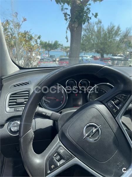 Gris / plata Usado 2009 Opel Insignia Cosmo Berlina | 4000 € (Buen precio) - Imagen 1/4