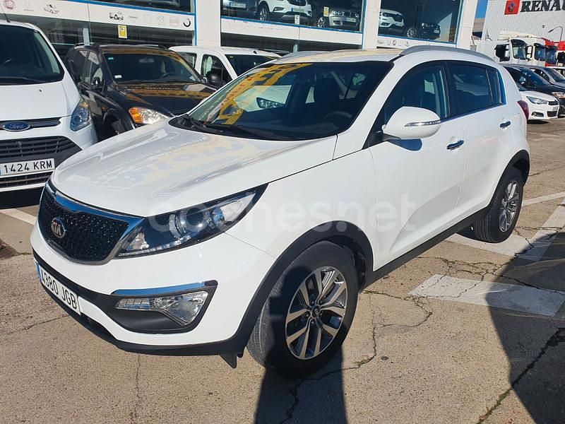 Blanco Usado 2015 Kia Sportage SUV | 16.500 € (Precio justo) - Imagen 1/4