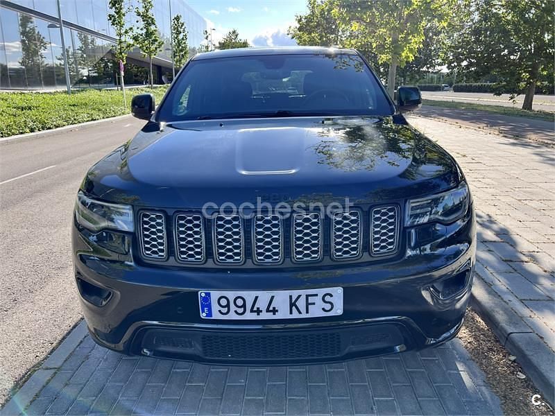 Negro Usado 2017 Jeep Grand Cherokee Night Eagle SUV | 22.800 € (Buen precio) - Imagen 1/4