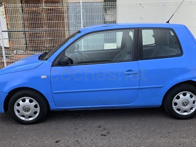 Usado VW Lupo Trendline 100 CV (73 kW) 2002 Azul Utilitario