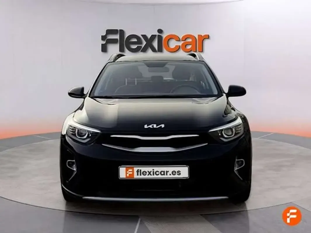 Occasion Kia Stonic 101 PK (74 kW) 2022 Zwart SUV