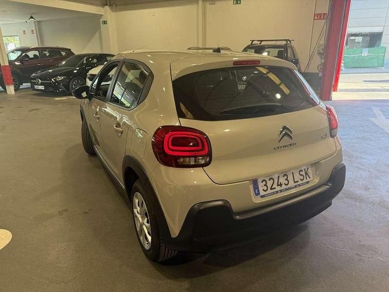 Usado Citroën C3 Live 99 CV (72 kW) 2021 Gris Utilitario