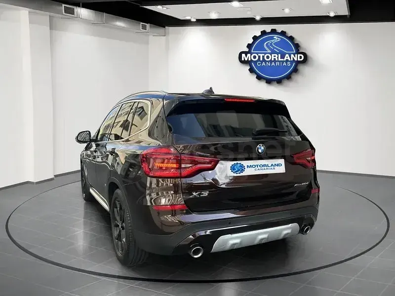 Usado BMW X3 Comfort Edition 190 CV (139 kW) 2020 Marrón SUV