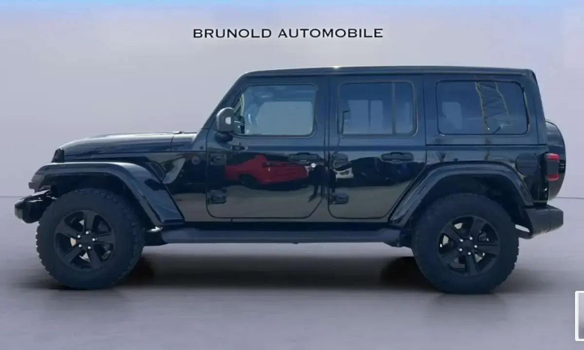 Usado Jeep Wrangler Unlimited Sahara 200 CV (147 kW) 2019 Negro SUV