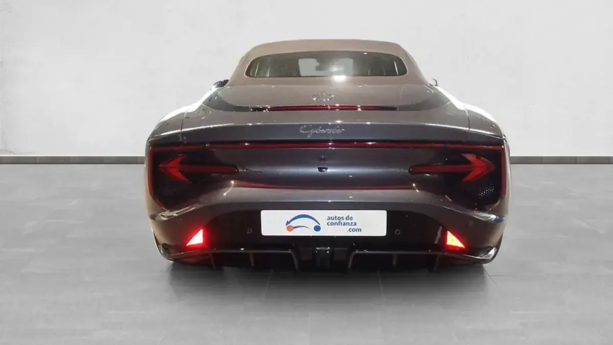 Nuevo MG Cyberster Trophy 250 kW (340 CV) 2025 Descapotable
