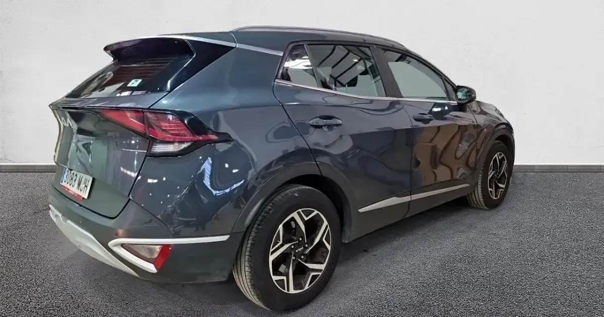 Usado Kia Sportage 136 CV (100 kW) 2023 SUV