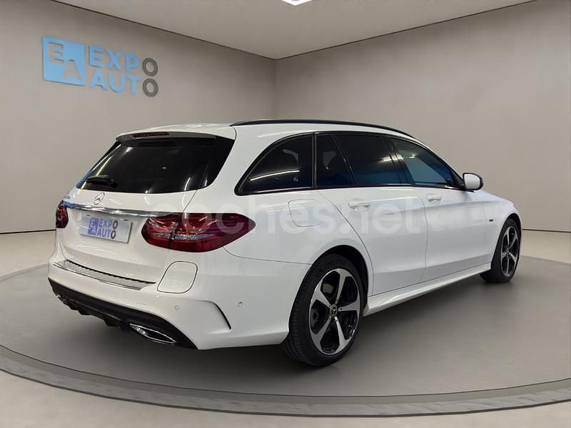 Usado Mercedes C300e 306 CV (225 kW) 2019 Blanco Familiar