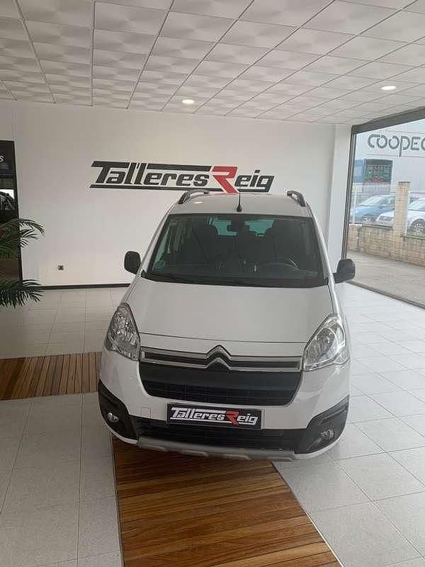 Usado Citroën Berlingo PureTech 110 CV (80 kW) 2018 Blanco Monovolumen