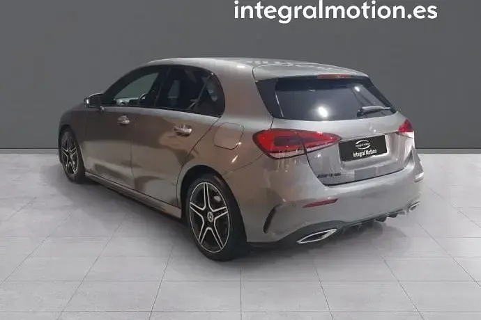 Usado Mercedes A180 115 CV (84 kW) 2021