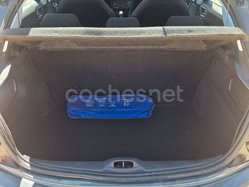 Usado Peugeot 208 Access 68 CV (50 kW) 2016 Gris / plata Utilitario