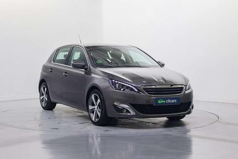 Usado Peugeot 308 Allure 131 CV (96 kW) 2016 Gris Utilitario