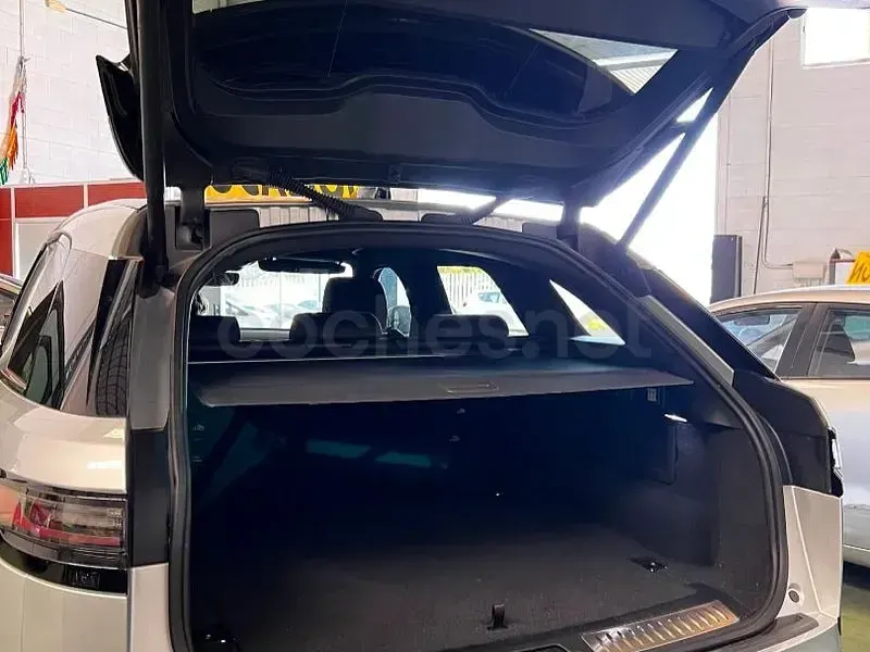 Usado Land Rover Range Rover Velar S 204 CV (150 kW) 2024 Gris / plata SUV