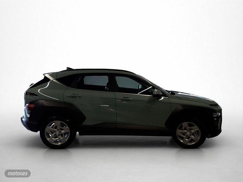Usado Hyundai Kona 120 CV (88 kW) 2024 Verde SUV