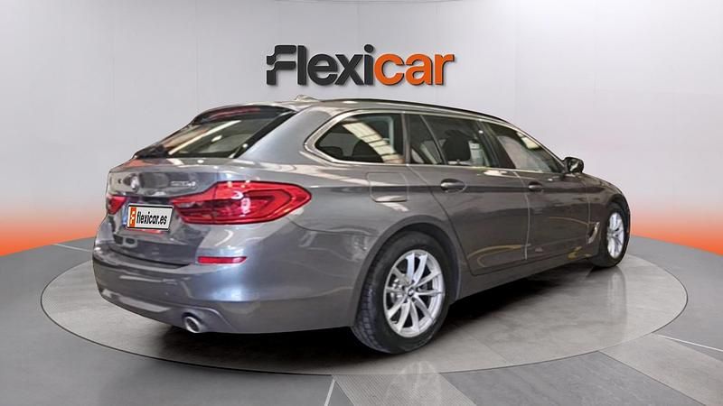 Usado BMW 520 190 CV (139 kW) 2018 Gris Familiar