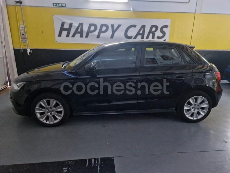 Negro Usado 2013 Audi A1 Sportback Ambition Utilitario | 8999 € (Precio justo) - Imagen 1/4