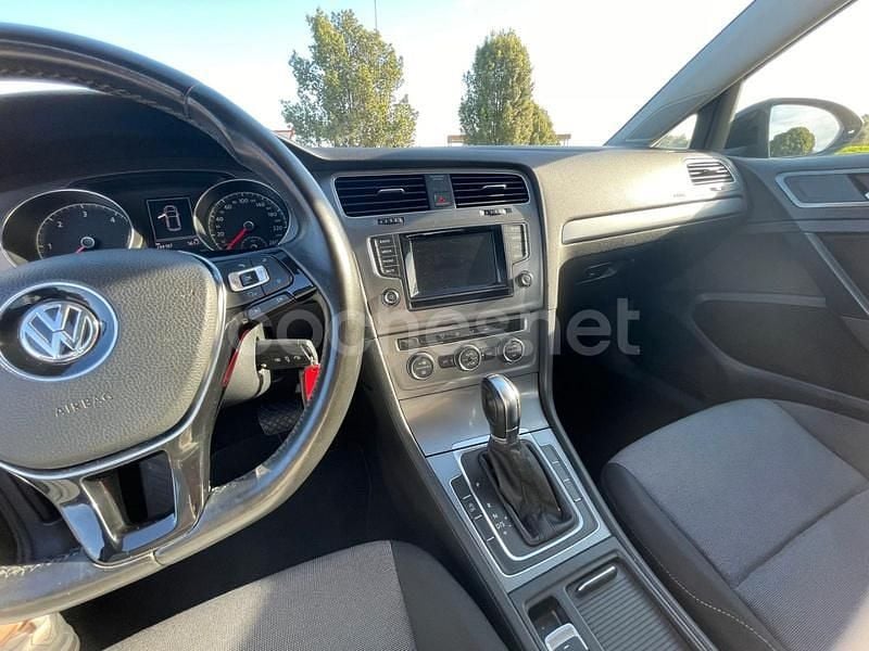 Negro Usado 2014 VW Golf Advance Berlina | 9500 € (Precio justo) - Imagen 1/4