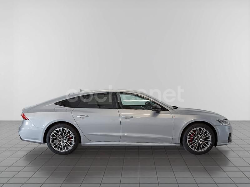 Usado Audi A7 Competition 367 CV (269 kW) 2024 Gris / plata Berlina