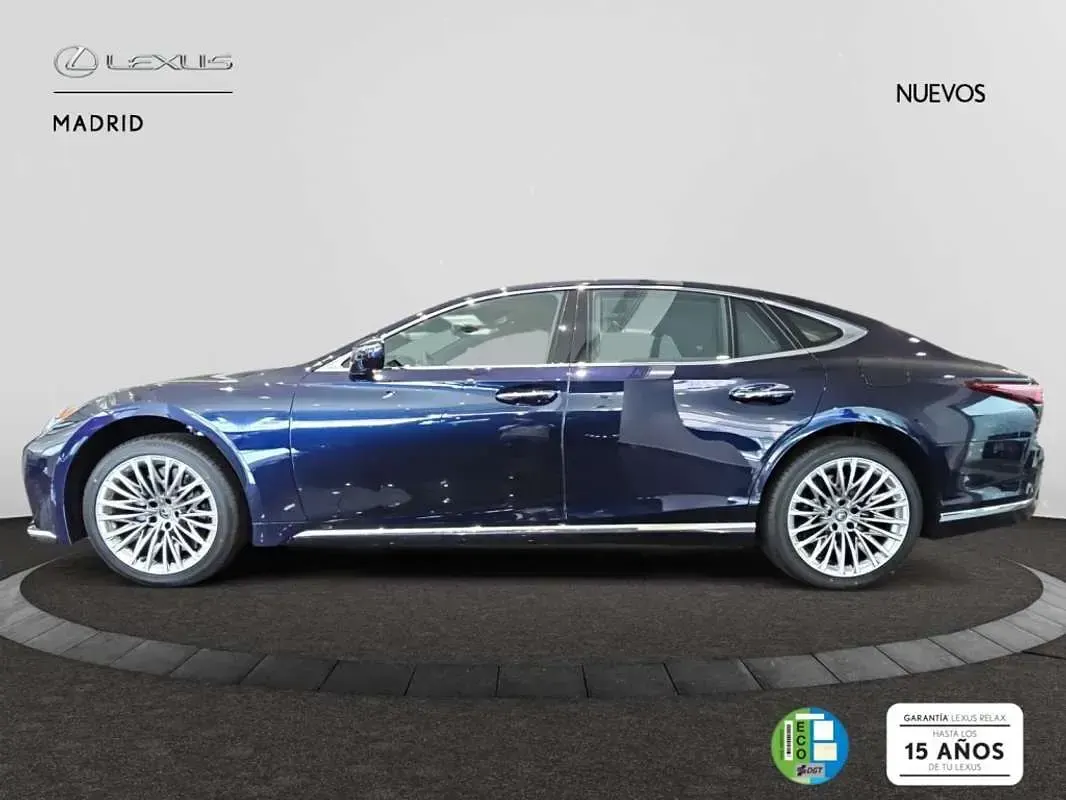 Nuevo Lexus LS500h Luxury Line 359 CV (264 kW) 2026 Azul Berlina