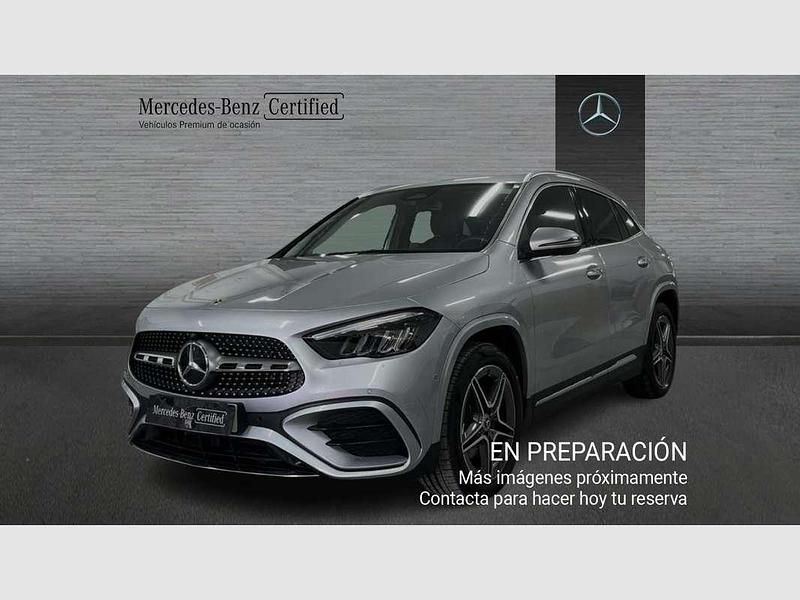 Usado Mercedes GLA250 218 CV (160 kW) 2025 SUV