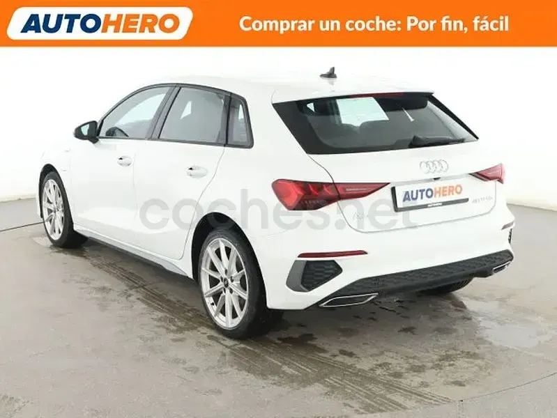 Usado Audi A3 S-Line 204 CV (150 kW) 2023 Blanco Berlina
