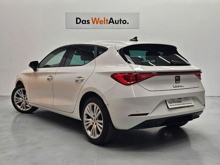 Blanco Usado 2024 Seat Leon Style | 21.900 € (Super precio) - Imagen 1/4