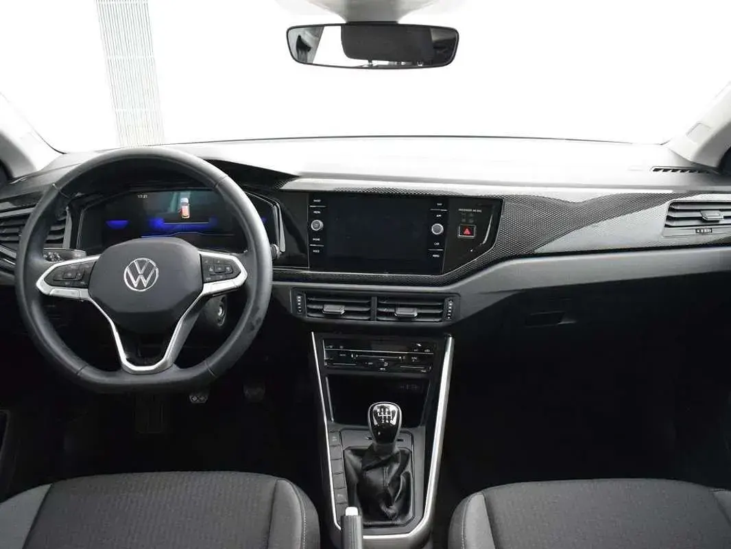 Usado VW Taigo Style 116 CV (85 kW) 2024 Blanco SUV