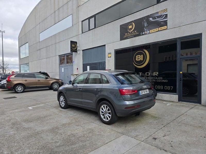 Usado Audi Q3 Ambiente 177 CV (130 kW) 2012 Negro SUV
