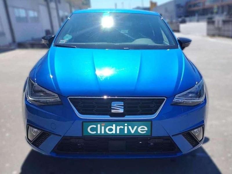 Usado Seat Ibiza FR 116 CV (85 kW) 2024 Azul Utilitario