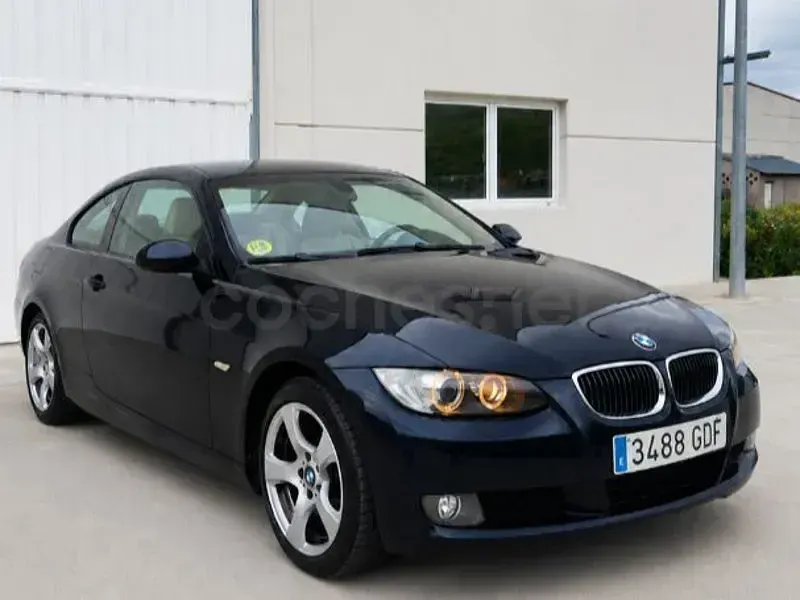 Usado BMW 320 177 CV (130 kW) 2008 Azul Coupe
