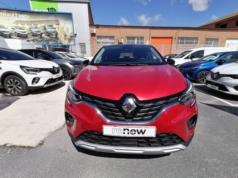 Usado Renault Captur Techno 90 CV (66 kW) 2023 Rojo SUV