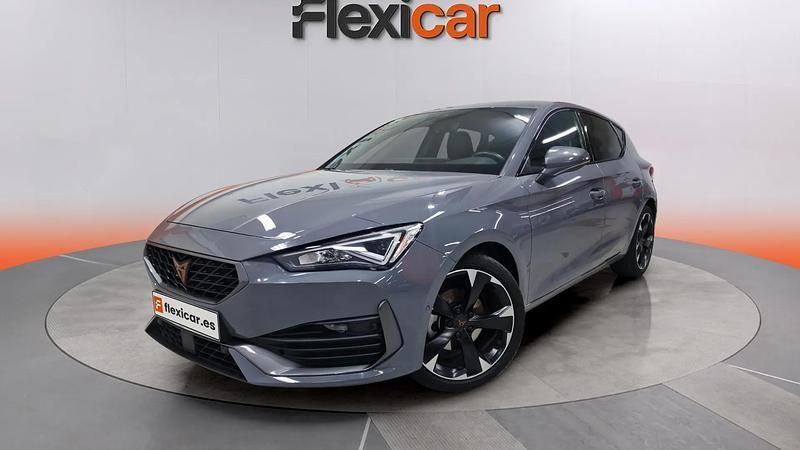 Begagnad Cupra Leon 150 HK (110 kW) 2024 Grå Sedan