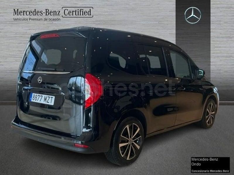 Usado Mercedes T180 116 CV (85 kW) 2025 Negro Monovolumen