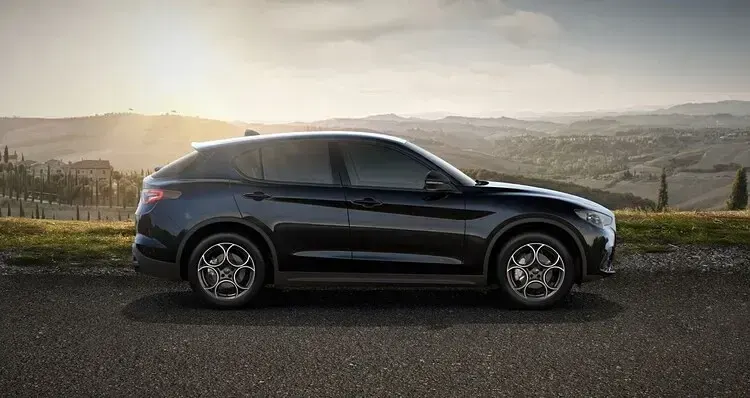 Nuevo Alfa Romeo Stelvio Sprint 210 CV (154 kW) 2025 SUV