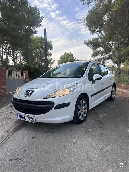 Blanco Usado 2008 Peugeot 207 Berlina | 2990 € (Precio justo) - Imagen 1/4