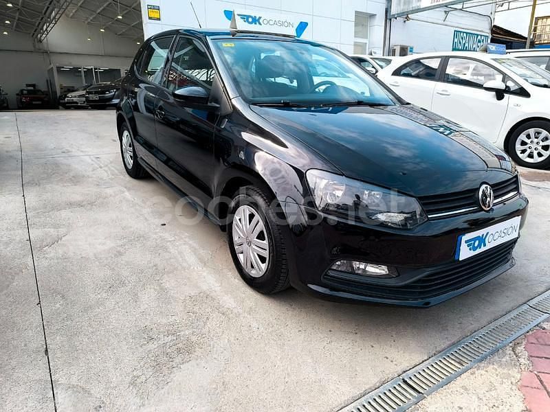 Negro Usado 2015 VW Polo Advance Berlina | 10.000 € (Precio justo) - Imagen 1/4