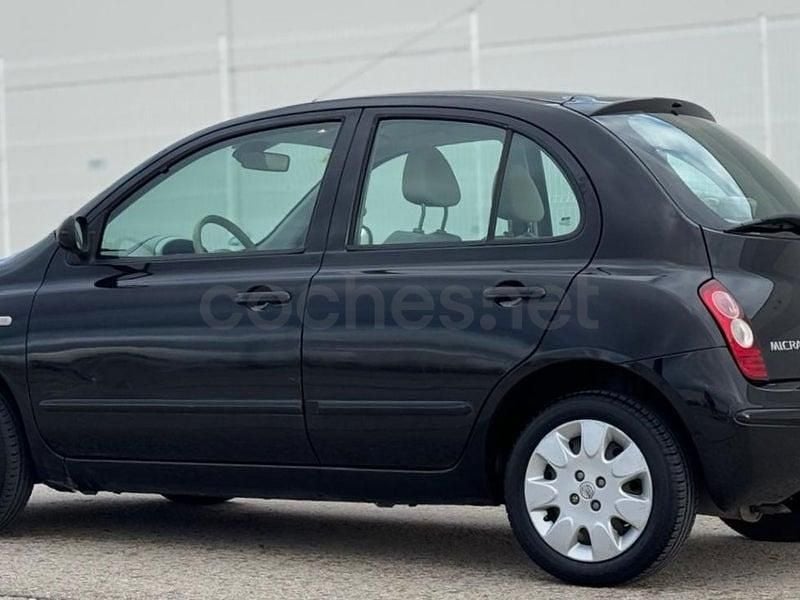 Usado Nissan Micra Tekna 88 CV (64 kW) 2008 Negro Berlina