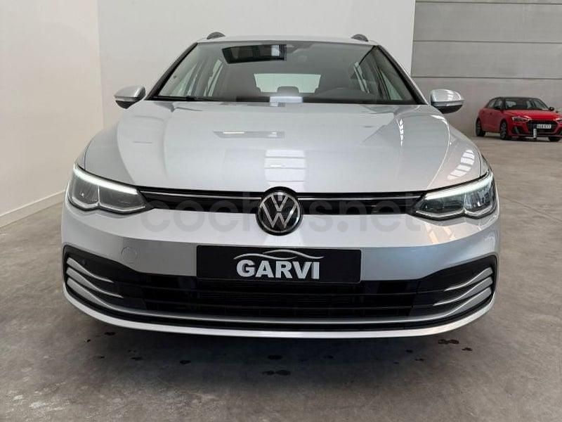 Usado VW Golf VIII R-line 150 CV (110 kW) 2022 Gris / plata Familiar