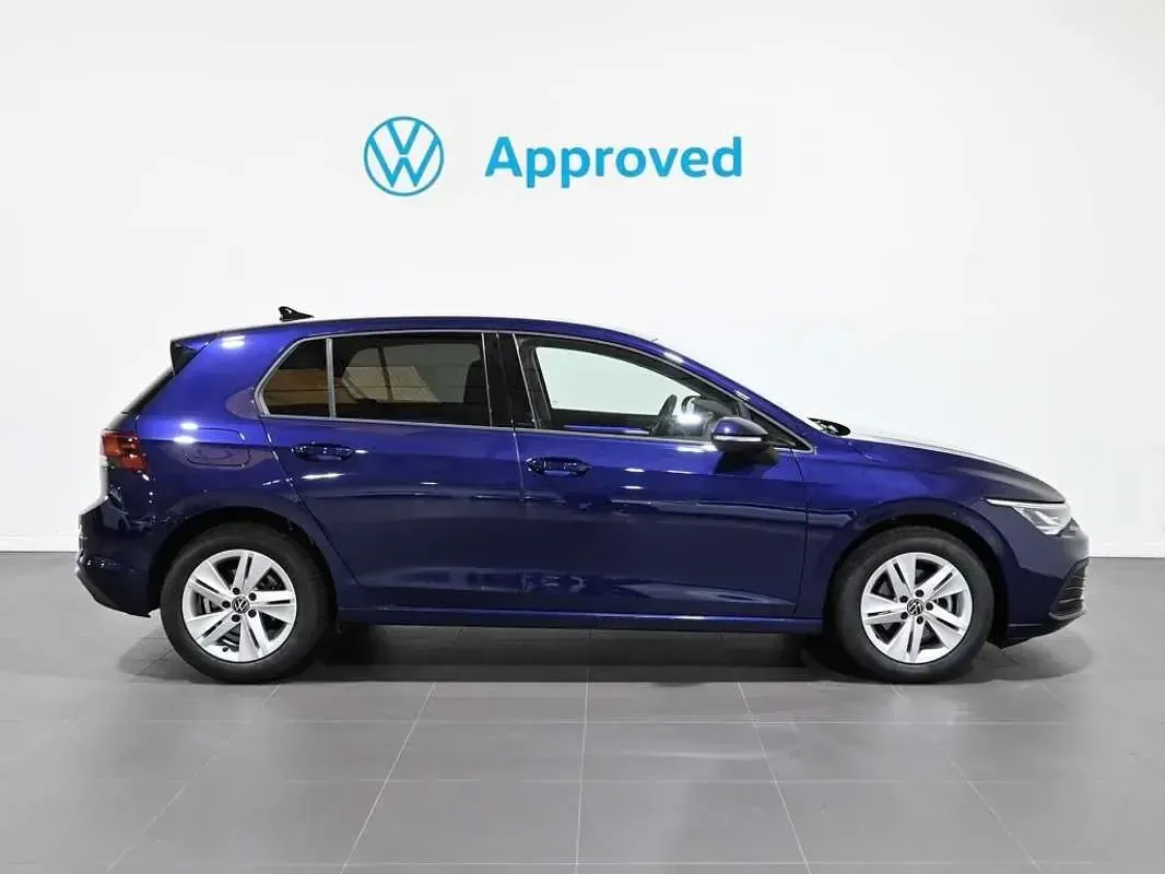 Usado VW Golf VII Life 150 CV (110 kW) 2021 Azul Utilitario