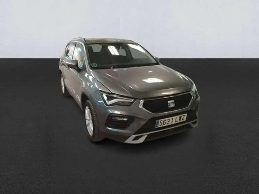 Usado Seat Ateca Style 116 CV (85 kW) 2022 Gris SUV