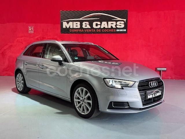 Gris / plata Usado 2017 Audi A3 Sportback Sport Utilitario | 14.900 € (Buen precio) - Imagen 1/4