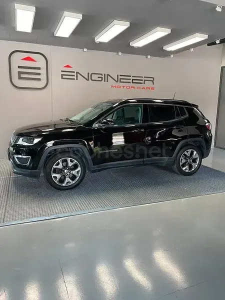 Usado Jeep Compass Limited 140 CV (102 kW) 2019 Negro SUV