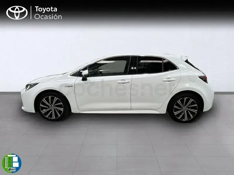 Usado Toyota Corolla Style 122 CV (89 kW) 2022 Blanco Berlina