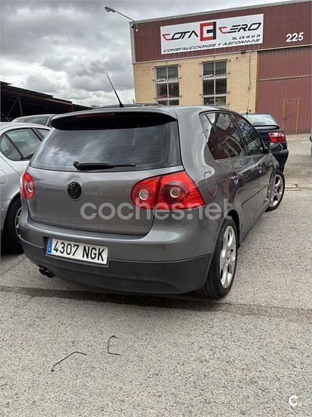 Gris / plata Usado 2007 VW Golf V GTI Berlina | 9500 € (Precio justo) - Imagen 1/1