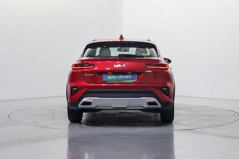 Usado Kia XCeed 141 CV (103 kW) 2022 Rojo SUV