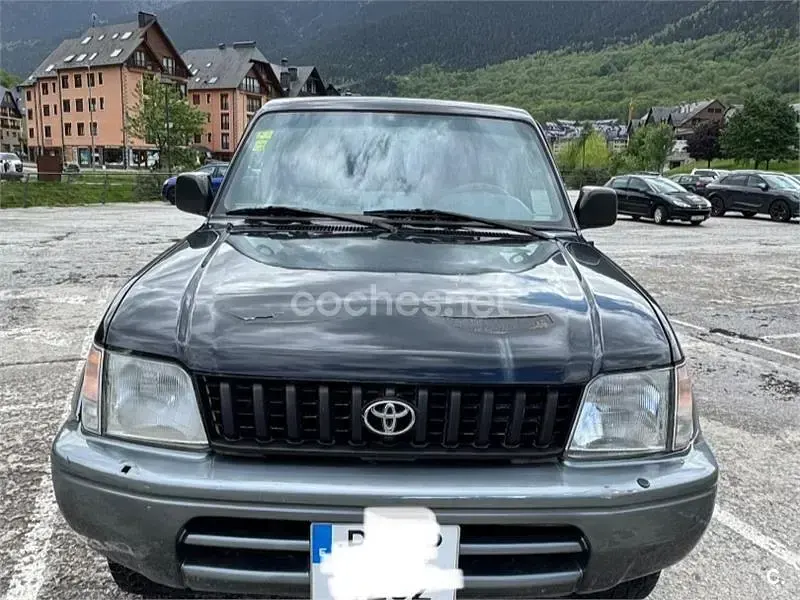 Usado Toyota Land Cruiser 125 CV (91 kW) 1999 Negro SUV